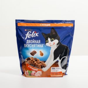 Сухой корм Felix Двойная Вкуснятина для взрослых кошек, с птицей, пакет, 1,3 кг