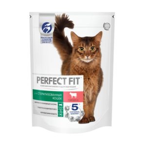 Сухой полнорационный корм PERFECT FIT для стерилизованных кошек, с говядиной, 650 г